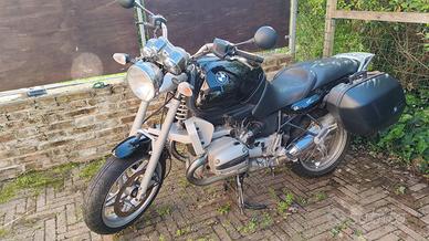 BMW R850R – 7.980 km – Perfetta – Borse incluse
