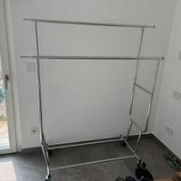 Appendiabiti con ruote inox