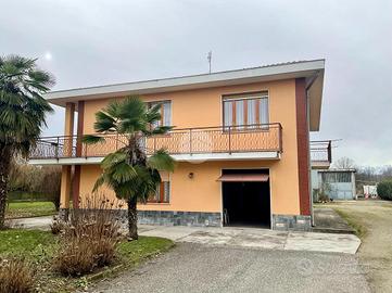 VILLA SINGOLA A LEINÌ