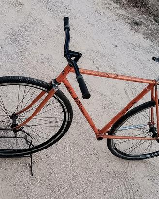 Telai acciaio per progetti vintage