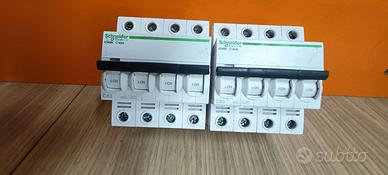 n.2 pz SCHNEIDER ELECTRIC A9F79463 IC60N 4P magnet
