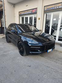 Porsche Cayenne 4.0 V8 Turbo