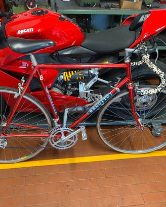 Bici da corsa benotto