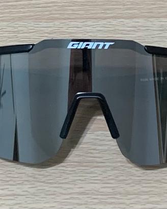 Giant occhiali sportivi grigio specchiato