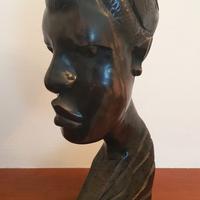 Busto tribale africano ebano