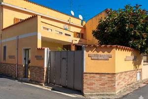 Casa indipendente da ristrutturare - DOLIANOVA