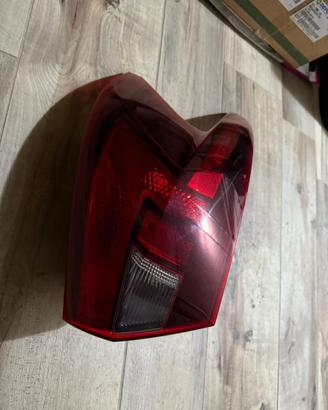 Faro posteriore Hyundai i20