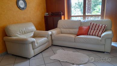 POLTRONA E DIVANO IN PELLE