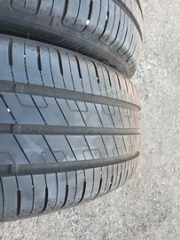 3 Pneumatici Goodyear EfficientGrip 185/55 R15 82H