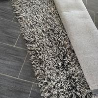 Tappeto a pelo lungo