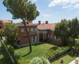 Villa con giardino a pochi metri dalla spiaggia