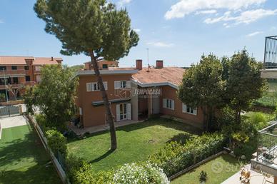 Villa con giardino a pochi metri dalla spiaggia