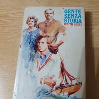TITOLO DEL LIBRO: GENTE SENZA STORIA