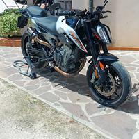 Ktm duke790