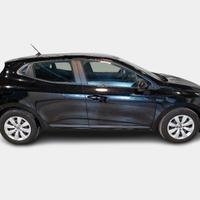 RENAULT CLIO 1.0 TCE 74KW BUSINESS 5 PORTE