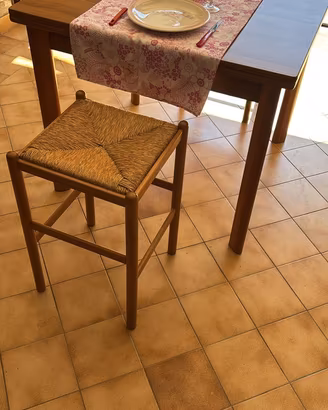 2 sgabelli 37x37 H60 rovere massello seduta paglia