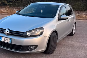 Volkswagen Golf 6ª serie 1.6 tdi 105 cv
