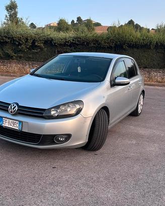 Volkswagen Golf 6ª serie 1.6 tdi 105 cv