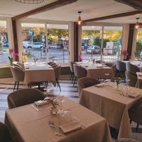 sedie e tavoli per ristoranti 