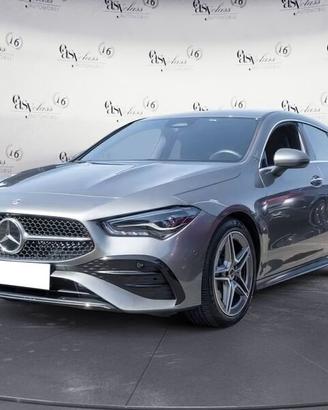 Mercedes-Benz CLA Shooting Brake 200 d AMG Pr...