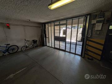 Box / Garage di 20 m² a Pesaro