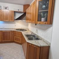 Cucina angolare classica 300+325 cm
