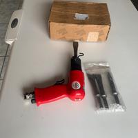 Scarpellatore ad aria compressa.