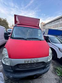 Iveco daily 2.3 diesel cassonato