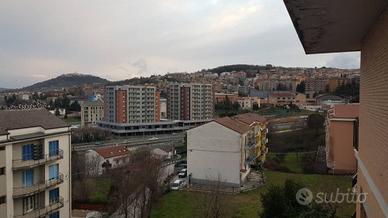 Panoramico appartamento in Via De Sanctis