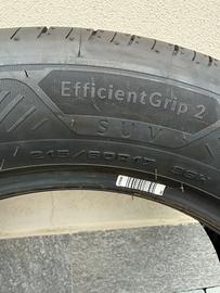 Gomme GoodYear 215 60 17