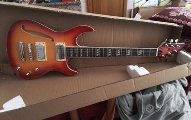 chitarra  elettrica  nuova leggere descrizione 