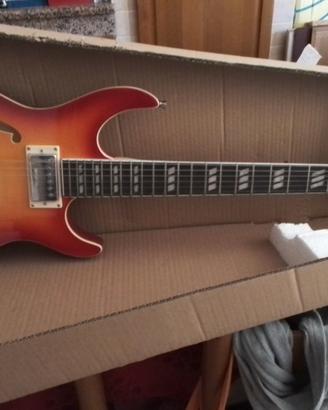 chitarra  elettrica  nuova leggere descrizione 