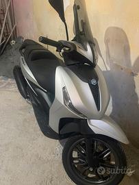 Beverly 300 HPE