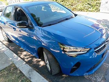 opel corsa neopatentato