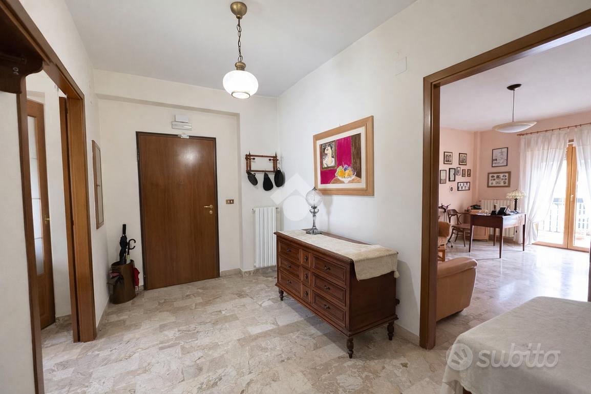 Apartment in Mendicino, Cappelli - Altro
