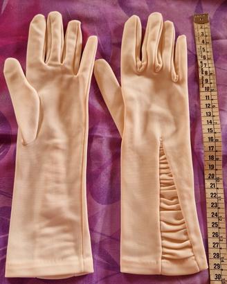 Guanti vintage