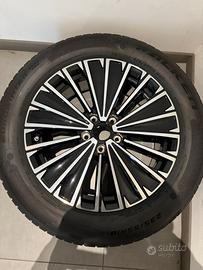 Cerchi in Lega da 235/55 R18 + gomme invernali