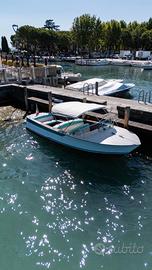 Motoscafo in legno, cantiere Archetti