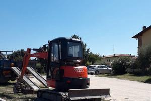 miniescavatore Kubota u35