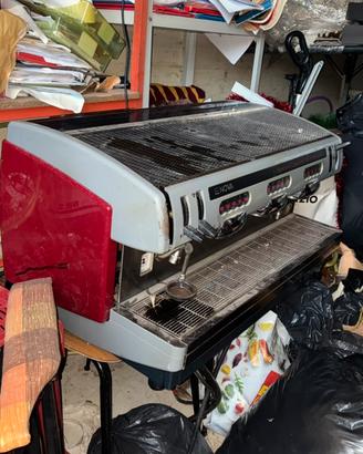 Macchina professionale del caffe