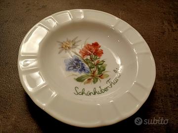 Posacenere Schönhuber Franchi in fine porcellana