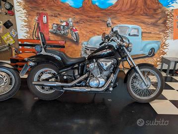 Honda VT 600 Shadow