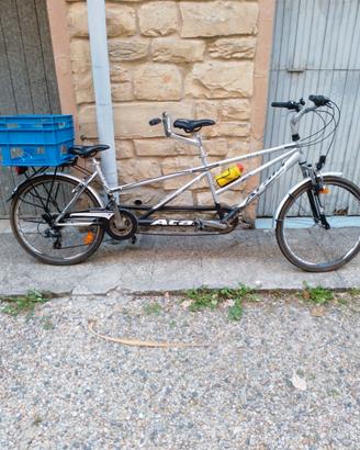 Tandem 2 posti Atala