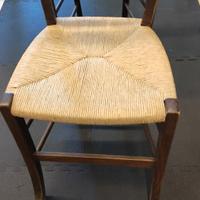 N 2  Sedie in legno con seduta impagliata 