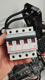 FN84C25 Int. BTicino Magnetotermico 380v