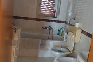 Appartamento più magazzino