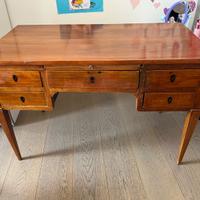 Scrivania antiquariato in ciliegio 800  napoletana