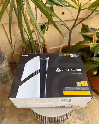 Sony PlayStation 5 Pro – 2 TB SSD con DualSense