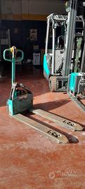Carrello transpallet elettrico 1200kg con batteria