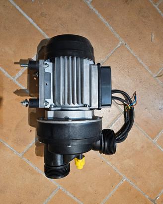 DRM60 pompa per vasca idromassaggio  o piscina